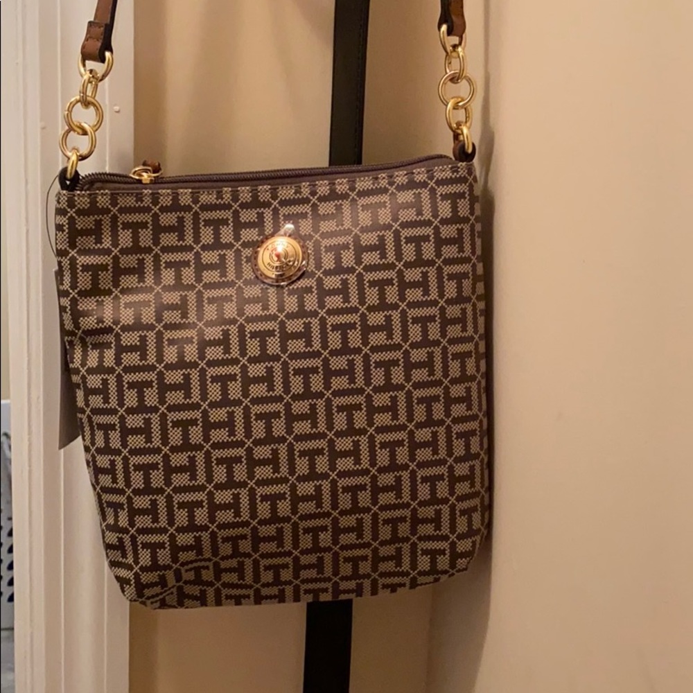 Tommy Hilfiger Crossbody